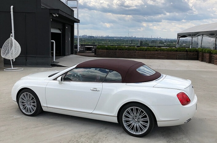 VIP-прогулянка на кабріолеті Bentley Continental GT у Києві