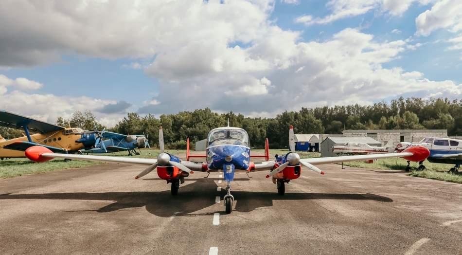 Політ у Львові на літаку Morava L-200D на чотирьох