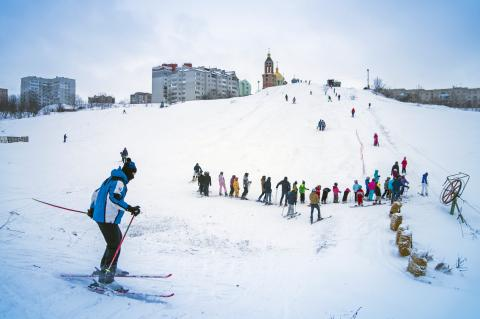 Мастер-класс по катанию на лыжах с инструктором в Тернополе