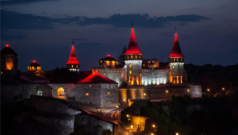 Романтичне побачення з виглядом на фортецю в Кам’янець-Подільському