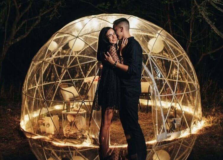 Романтическое свидание под куполом открытого неба в Виннице