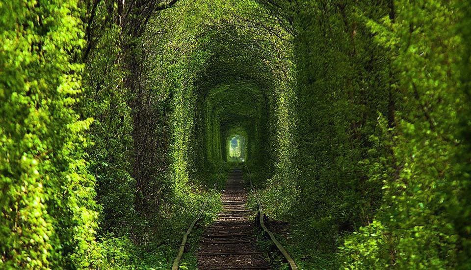 Подорож в “Тунель кохання” із Тернополя
