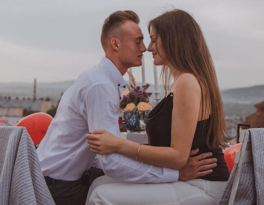 Романтическое свидание в Черновцах на крыше