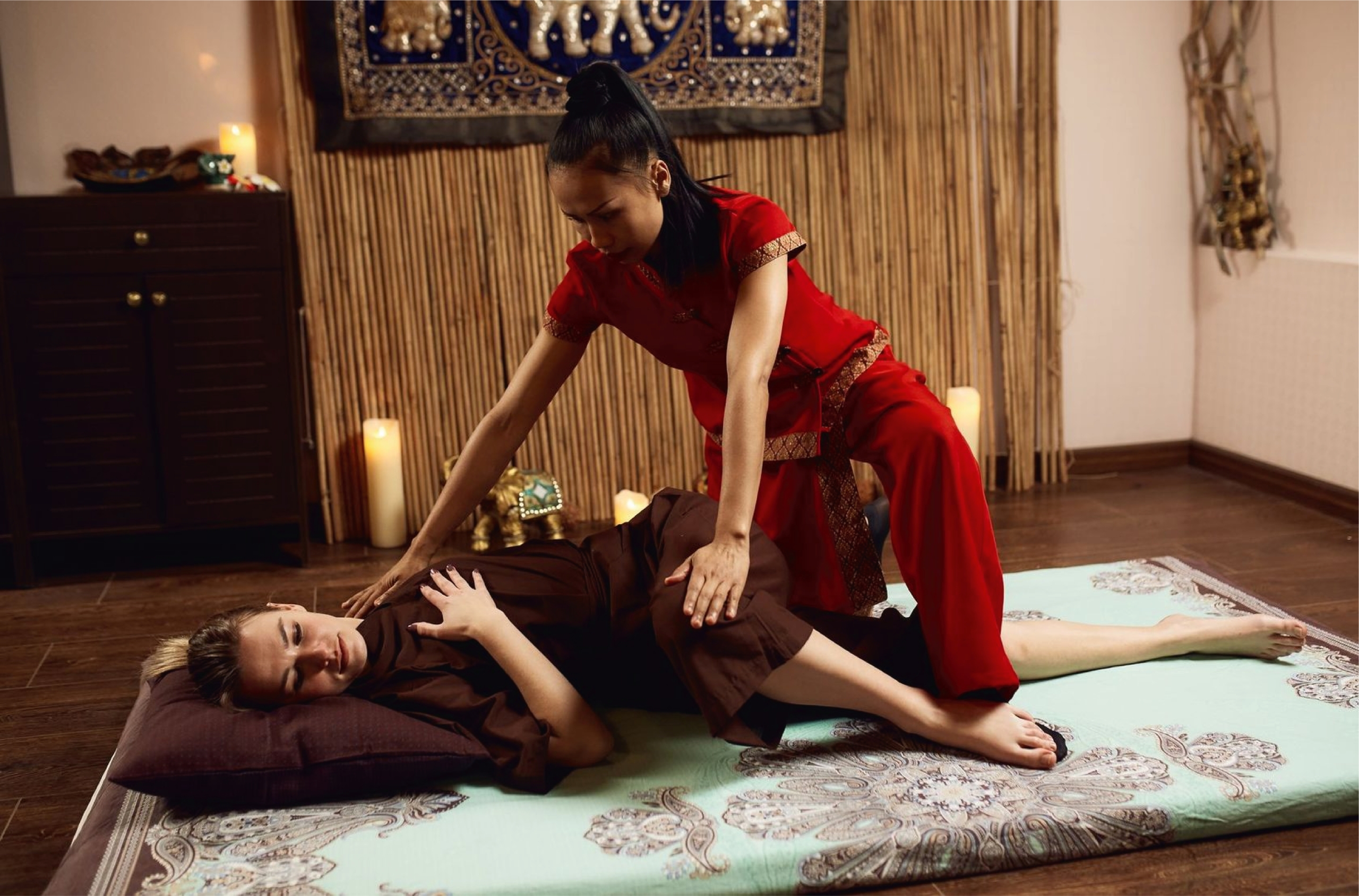 Тайський масаж з елементами йоги