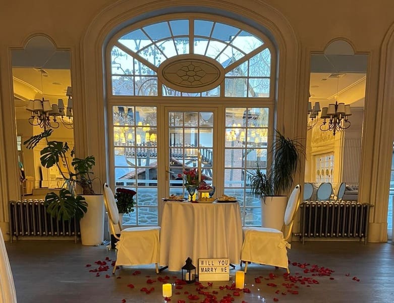 Романтична вечеря в ресторані у Чернівцях