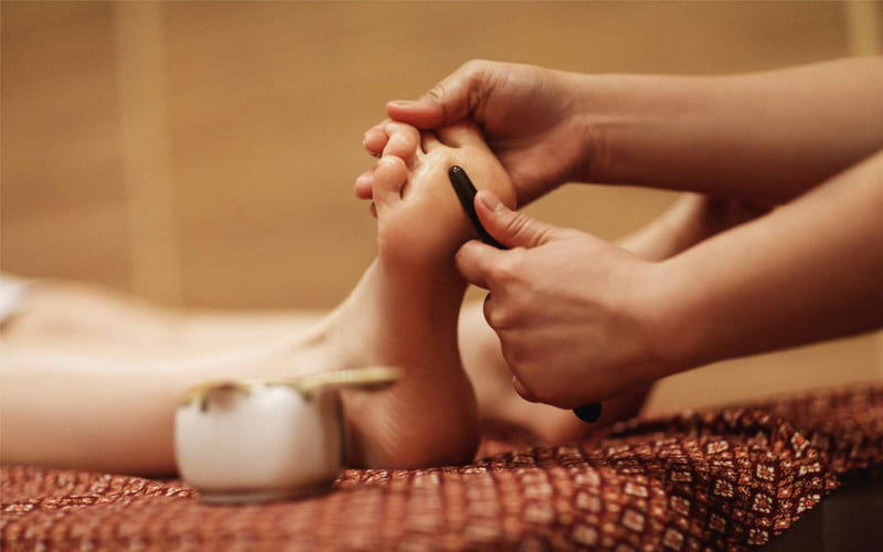 Східний масаж ніг