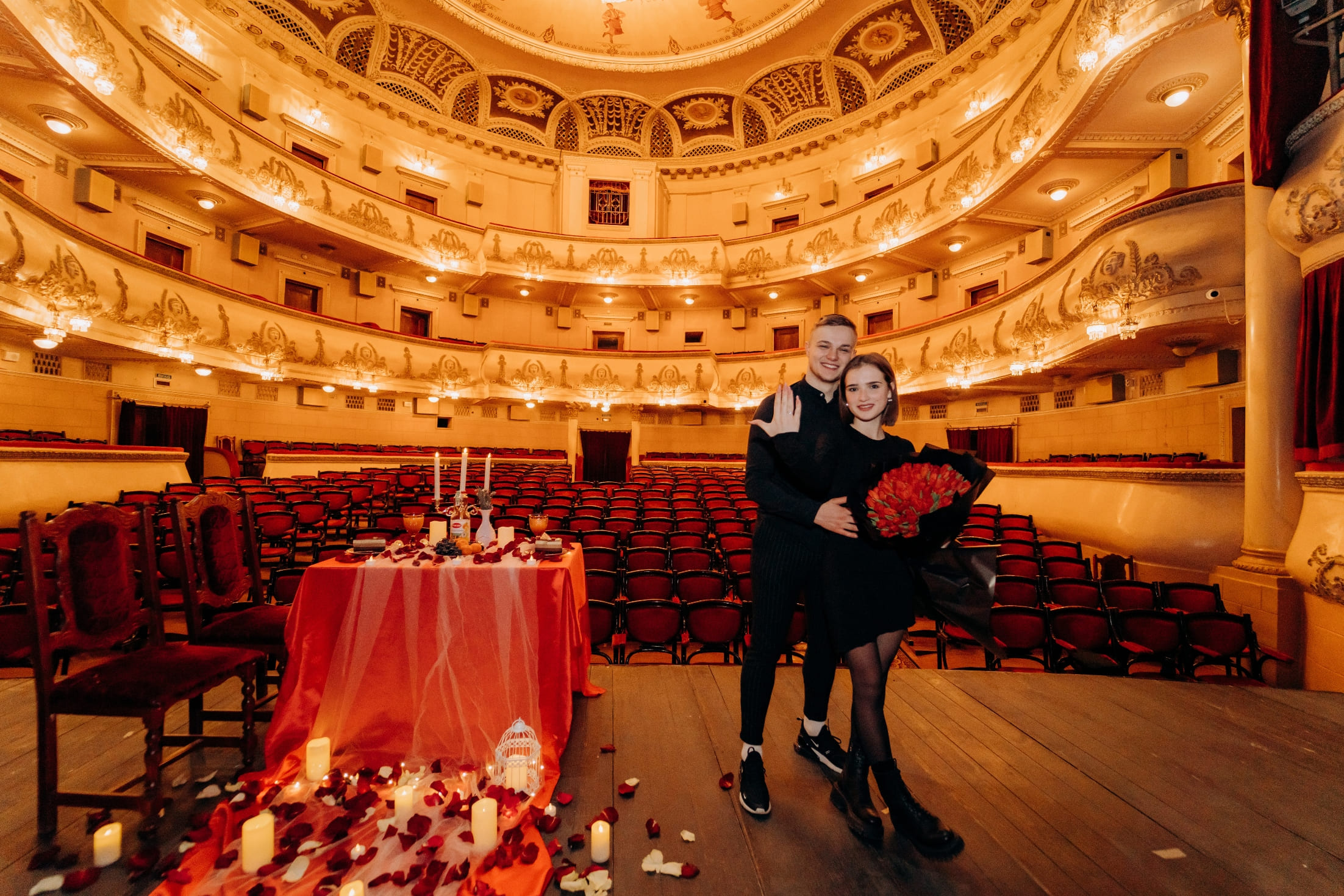 Романтическое свидание в театре в Тернополе