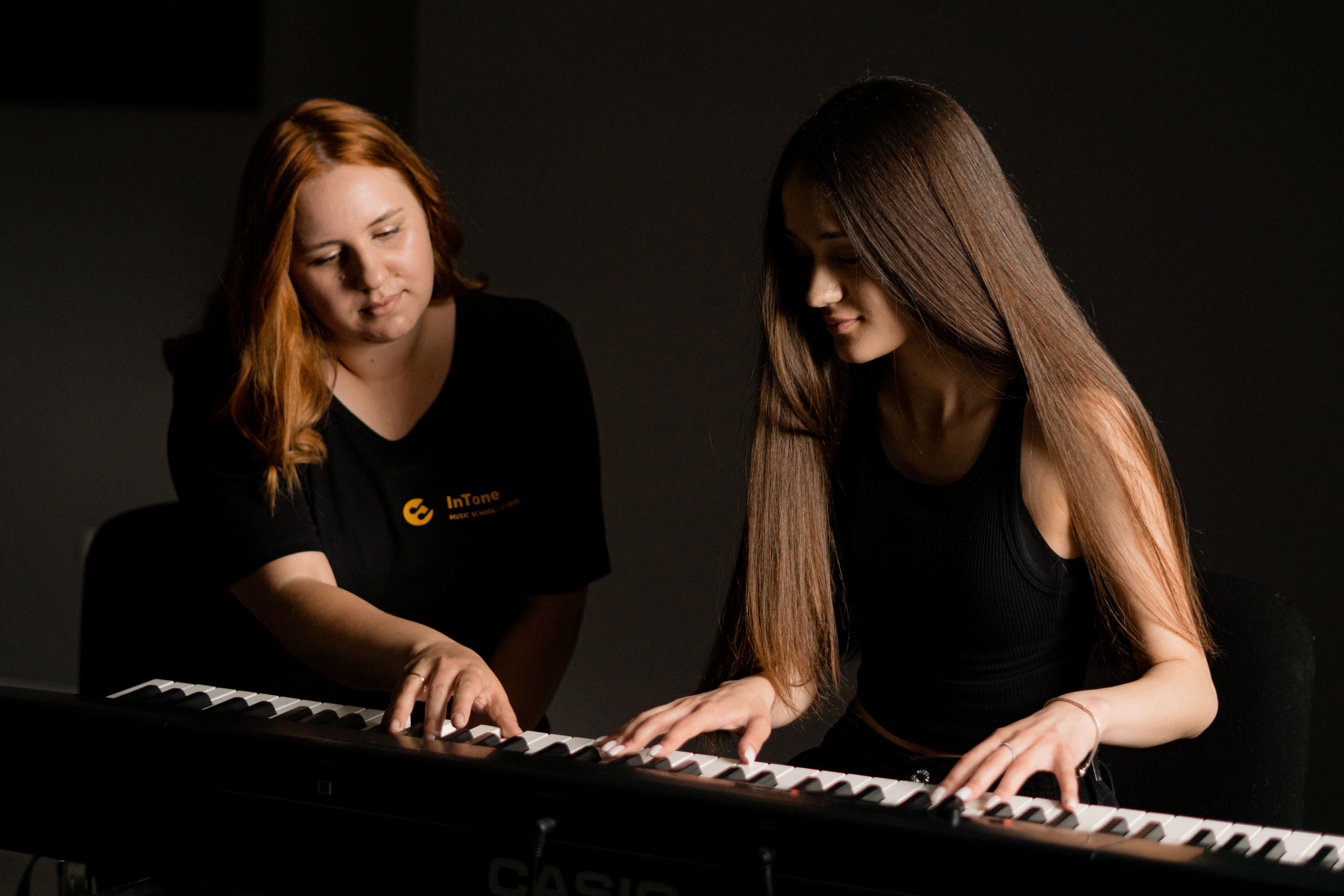 Урок клавишных (фортепиано) в Черновцах