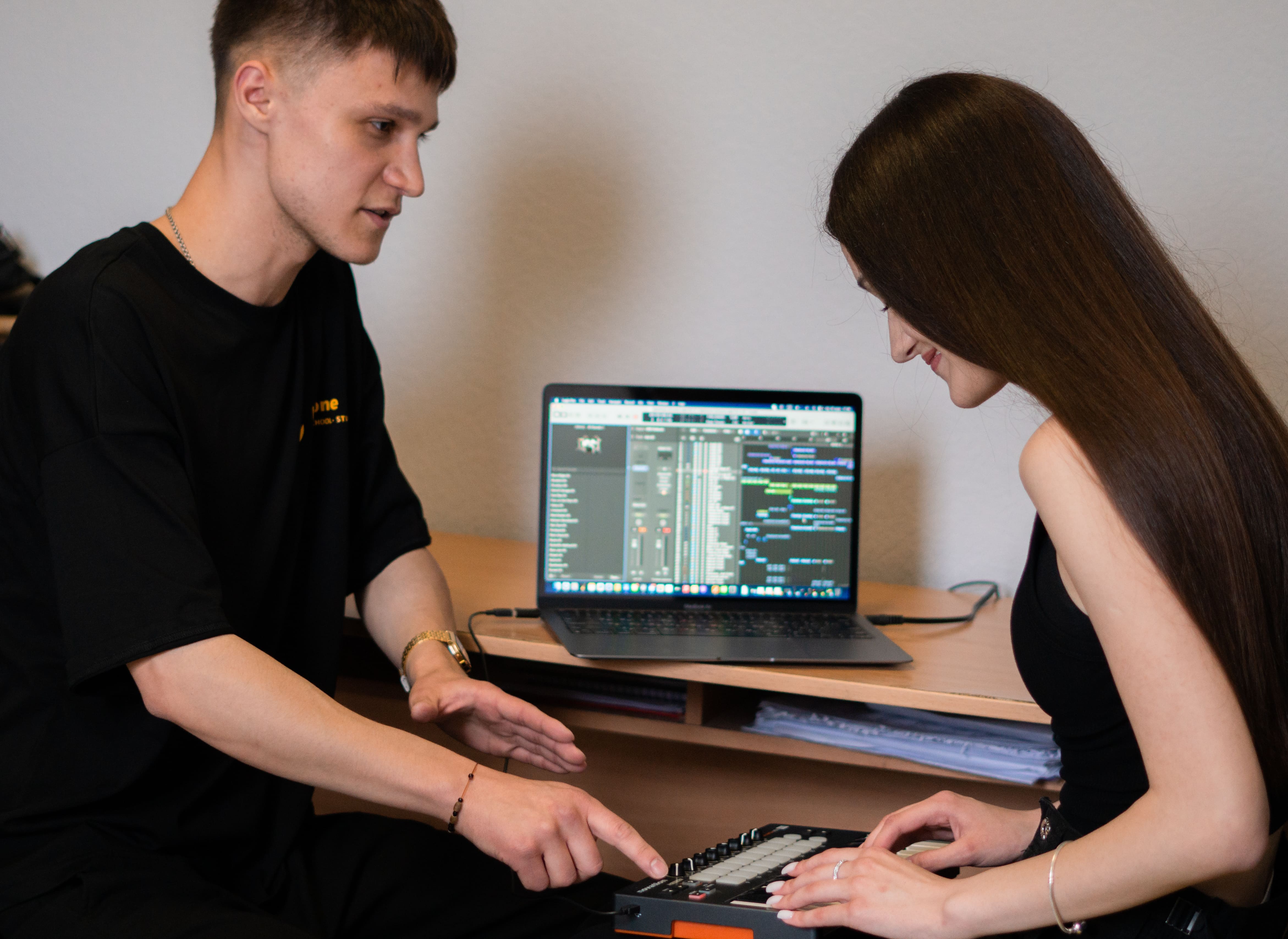 Урок Sound Production & Dj Studio в Черновцах